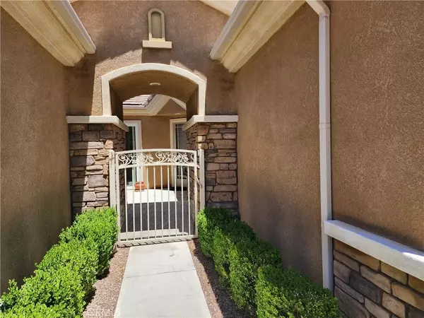 Apple Valley, CA 92308,10767 Katepwa Street