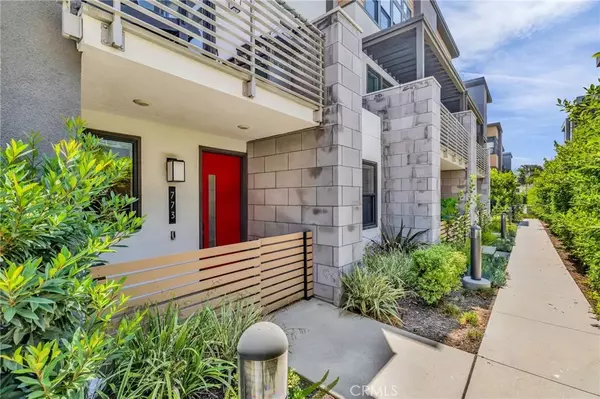 Orange, CA 92868,773 S Grable Circle South