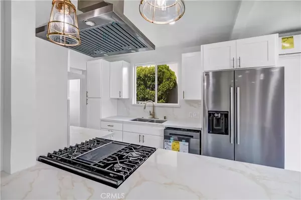 Los Angeles, CA 90032,4622 Edelle Place