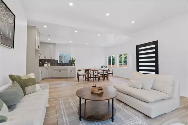 Los Angeles, CA 90011,4442 Mettler Street