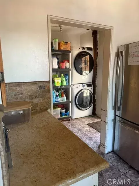 Huntington Park, CA 90255,2171 Zoe Avenue