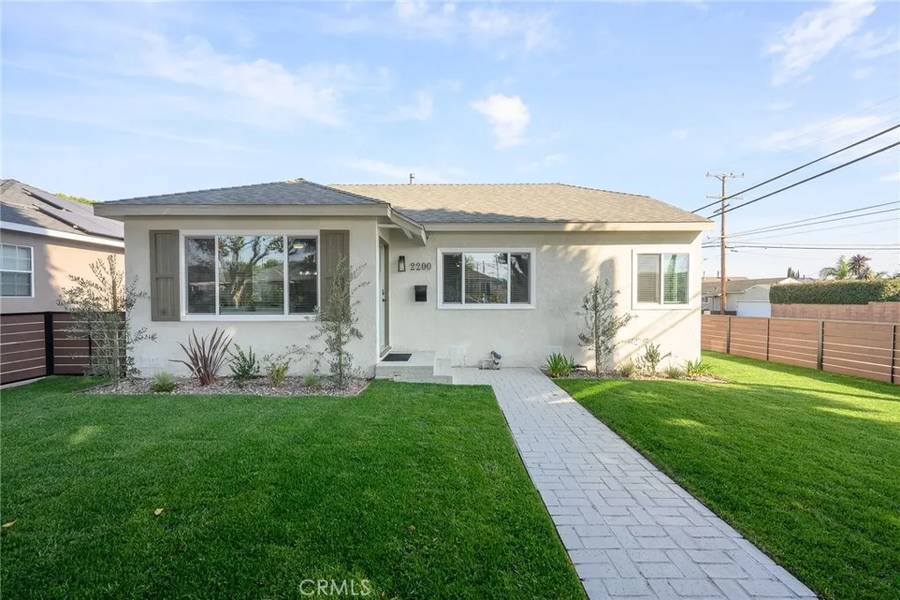 2200 Ximeno Avenue, Long Beach, CA 90815