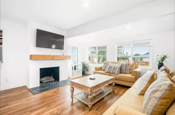 1655 W 109th Street, Los Angeles, CA 90047