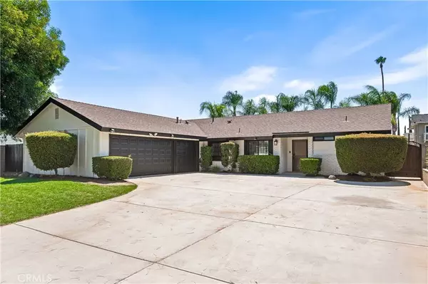 1043 Meadowview Court, Corona, CA 92878