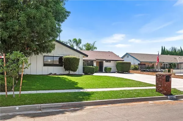 Corona, CA 92878,1043 Meadowview Court