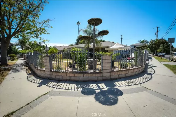 Van Nuys, CA 91411,15058 Friar Street