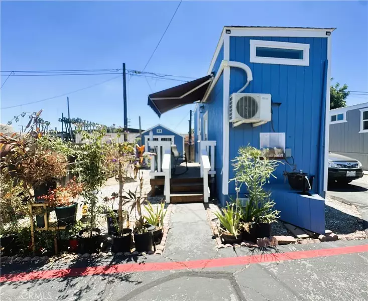 2548 Peck #5, Monrovia, CA 91016