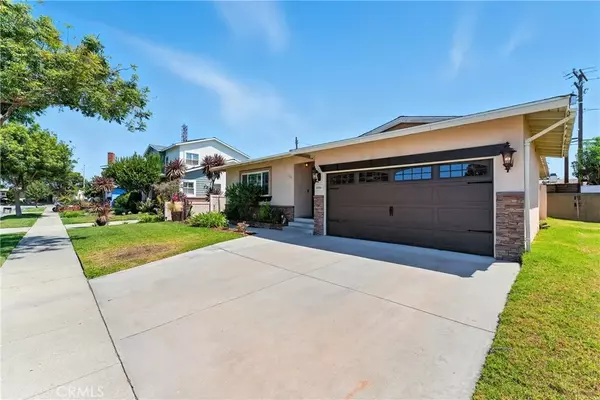 Lakewood, CA 90713,5026 Iroquois Avenue