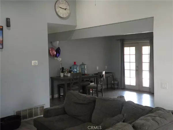 Cathedral City, CA 92234,31810 Avenida La Gaviota