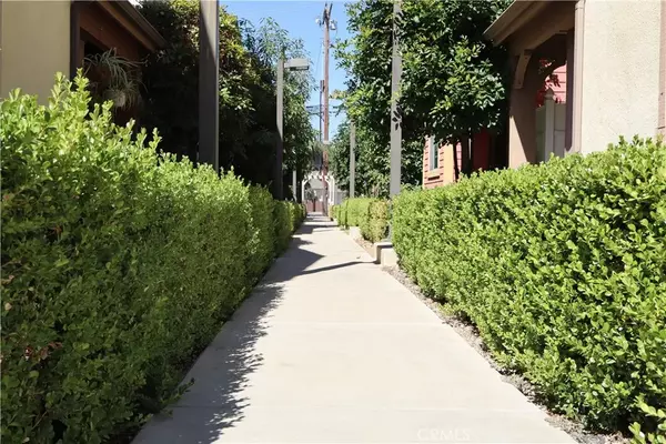 North Hills, CA 91343,8856 Burnet Avenue