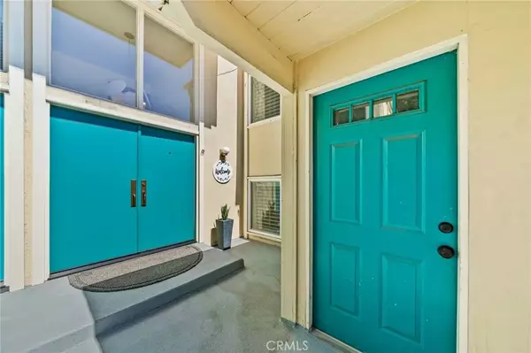 Lomita, CA 90717,1985 Rolling Vista Drive #54