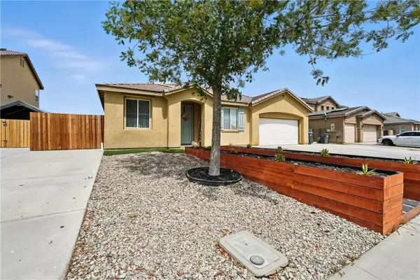 Rosamond, CA 93560,2351 Alpaca Avenue