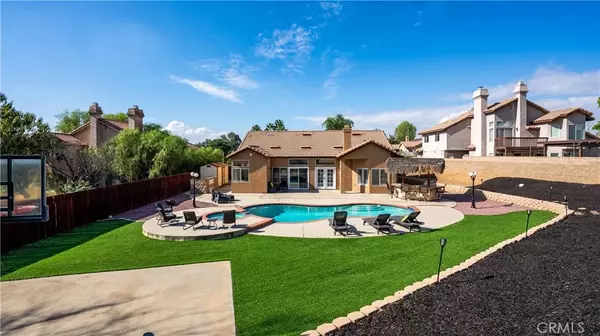 Highland, CA 92346,29630 Carro Amano Lane