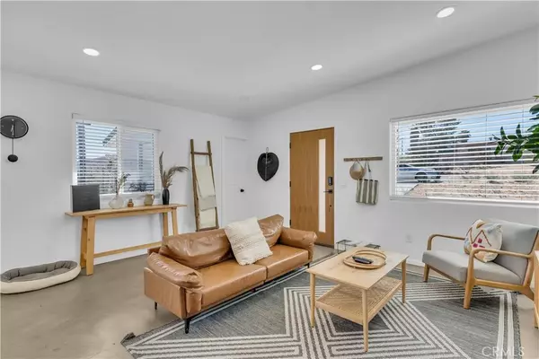Joshua Tree, CA 92252,61550 sunburst dr