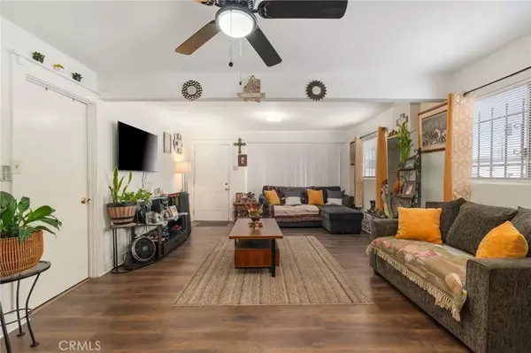 Compton, CA 90222,12400 Wilmington AVe