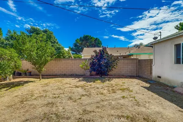 Norwalk, CA 90650,14808 Dartmoor Avenue