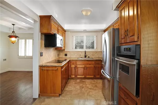 Downey, CA 90241,9249 Buell