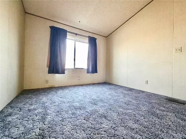 Lancaster, CA 93536,49645 Three Points Road