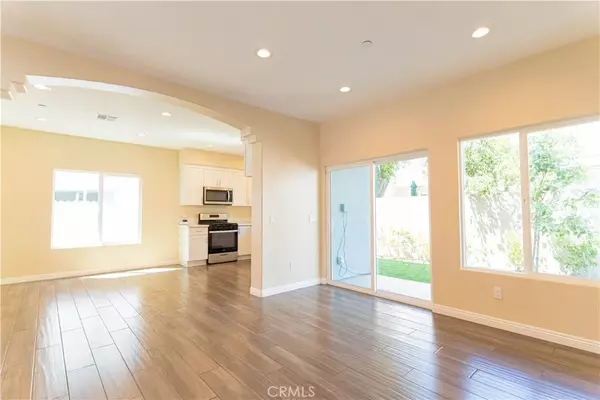 Panorama City, CA 91402,9246 Cedros Avenue #6