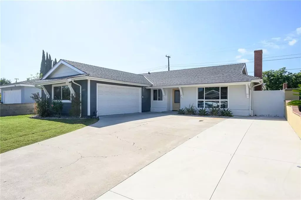 Santa Ana, CA 92704,2406 S Pacific Avenue