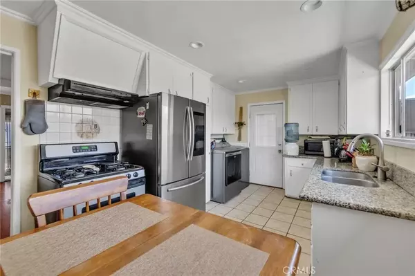 Whittier, CA 90605,10246 Parkinson