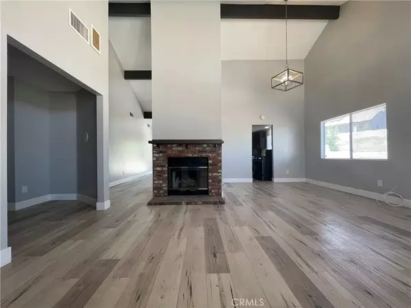 Helendale, CA 92342,14723 BLUEGRASS Drive