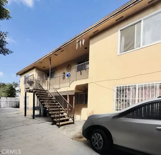 10963 Wilmington Avenue, Los Angeles, CA 90059