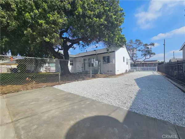 Compton, CA 90220,15603 S Tarrant