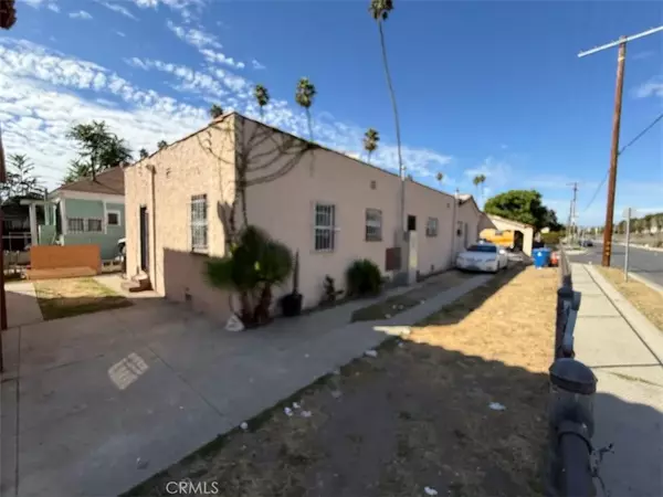 Los Angeles, CA 90003,428 W 69th Street