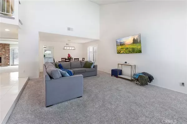 Winnetka, CA 91306,20448 Arminta