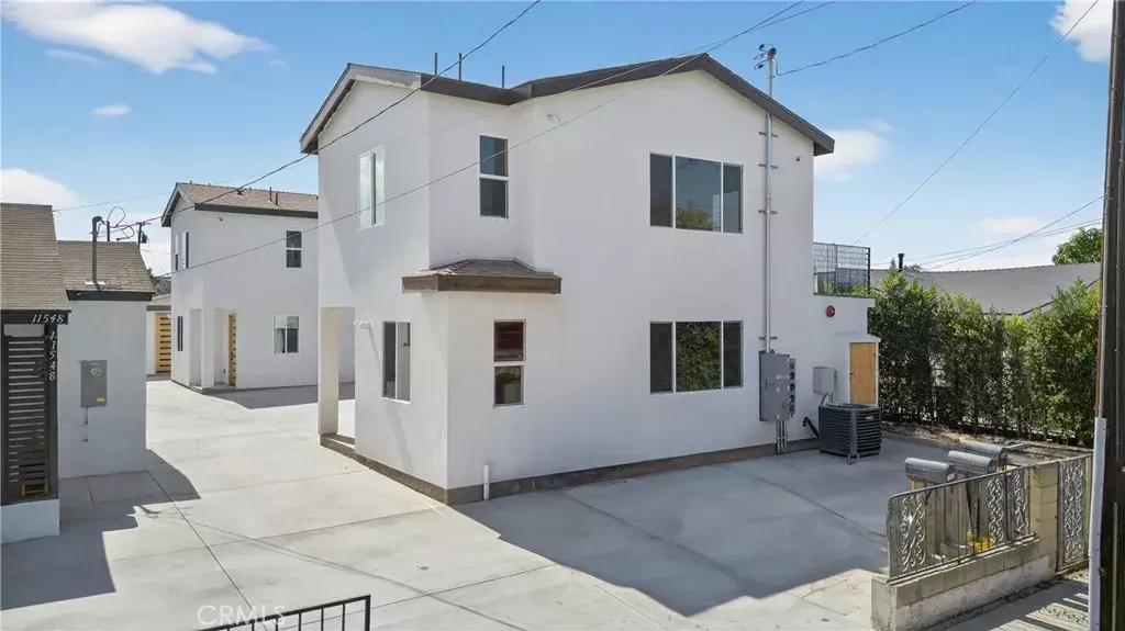 Whittier, CA 90606,11544 Burke Street #B