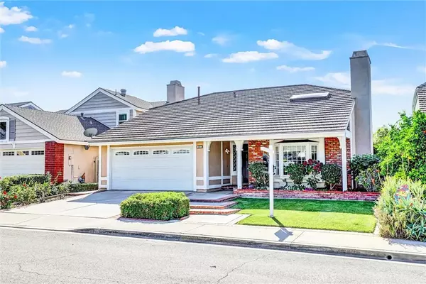 Irvine, CA 92620,24 Field