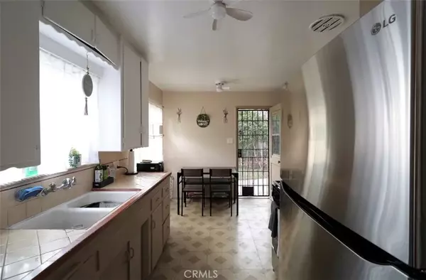 Bell, CA 90201,6901 San Luis Ave.