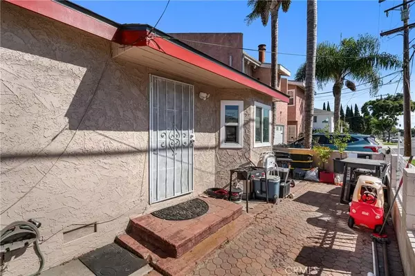 Lawndale, CA 90260,4307 Manhattan Beach