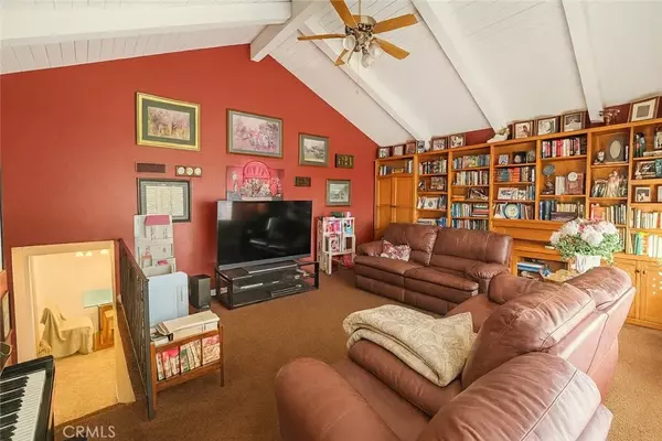 Canyon Lake, CA 92587,30099 Big Range