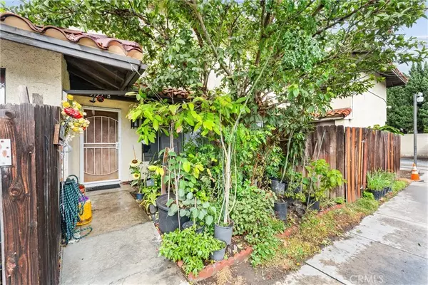 Santa Ana, CA 92704,3927 W McFadden Avenue #B