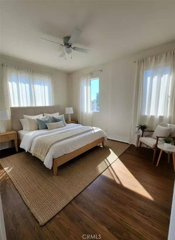 Los Angeles, CA 90044,554 92nd Street