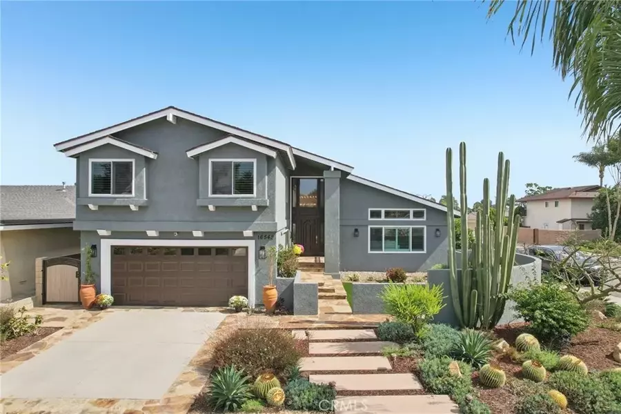 16542 Los Verdes Lane, Huntington Beach, CA 92649