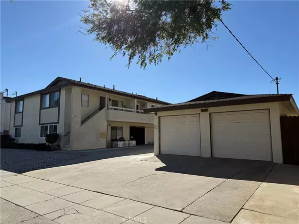15825 S Denker #3, Gardena, CA 90247