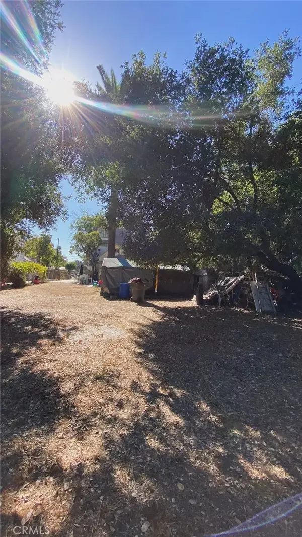 Pasadena, CA 91103,209 Carlton