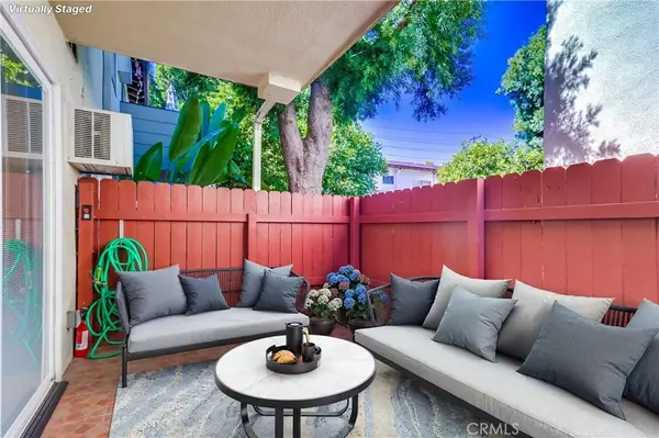 Highland Park, CA 90042,241 S Avenue 57 #110