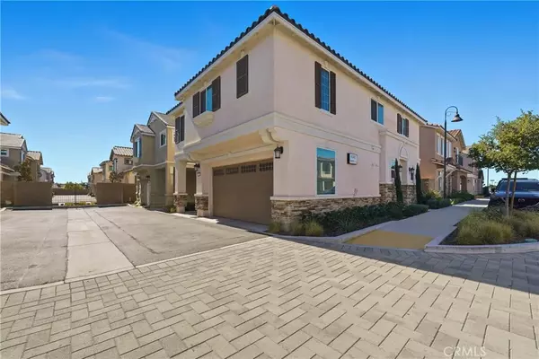 Fontana, CA 92336,15167 Horizon Street #1