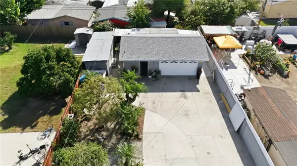 Compton, CA 90222,1210 W 130th