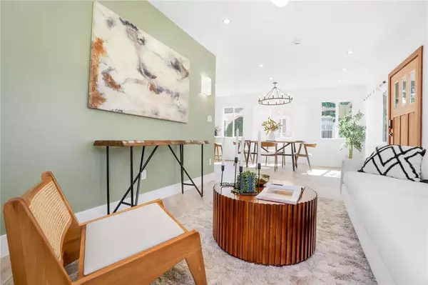 Los Angeles, CA 90043,5126 6th Ave