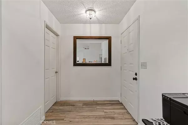 Banning, CA 92220,2906 Summer Set