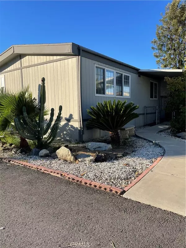 Riverside, CA 92504,15181 Van Buren Blvd. #99