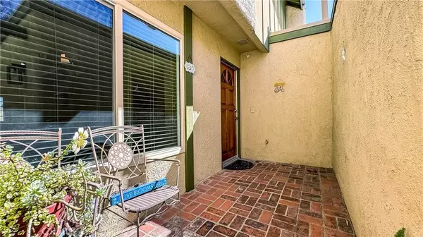 La Habra, CA 90631,530 Spruce Way