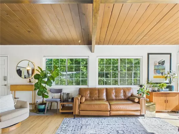 Lomita, CA 90717,26216 Oak Street