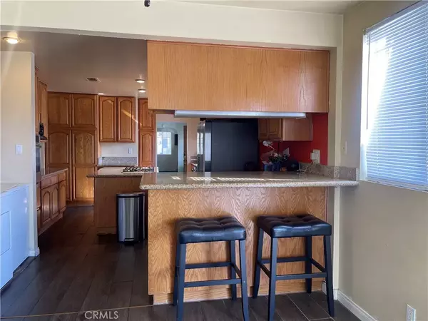 Los Angeles, CA 90043,5157 Arlington Avenue