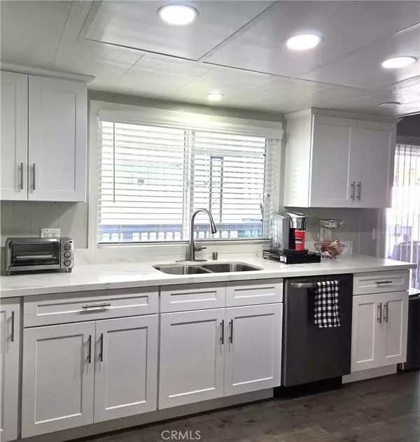 La Habra, CA 90631,1001 W Lambert #153